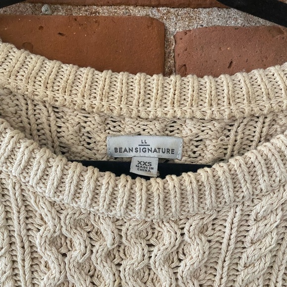 LL Bean Fisherman’s Sweater - Picture 4 of 8